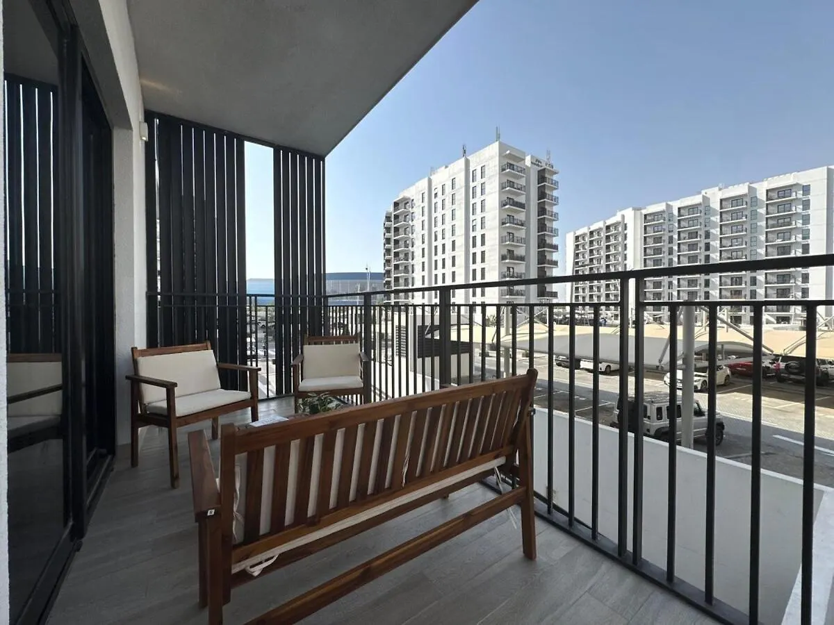 Perfect Studio For Families Next To Ferrari World, Sea World, Warner Bros World & Yas Mall أبو ظبي 0*,  الإمارات العربية المتحدة